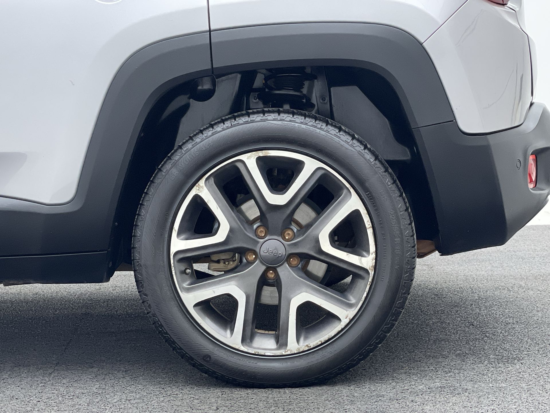Renegade Longitude 1.8 4x2 Flex 16V Aut.