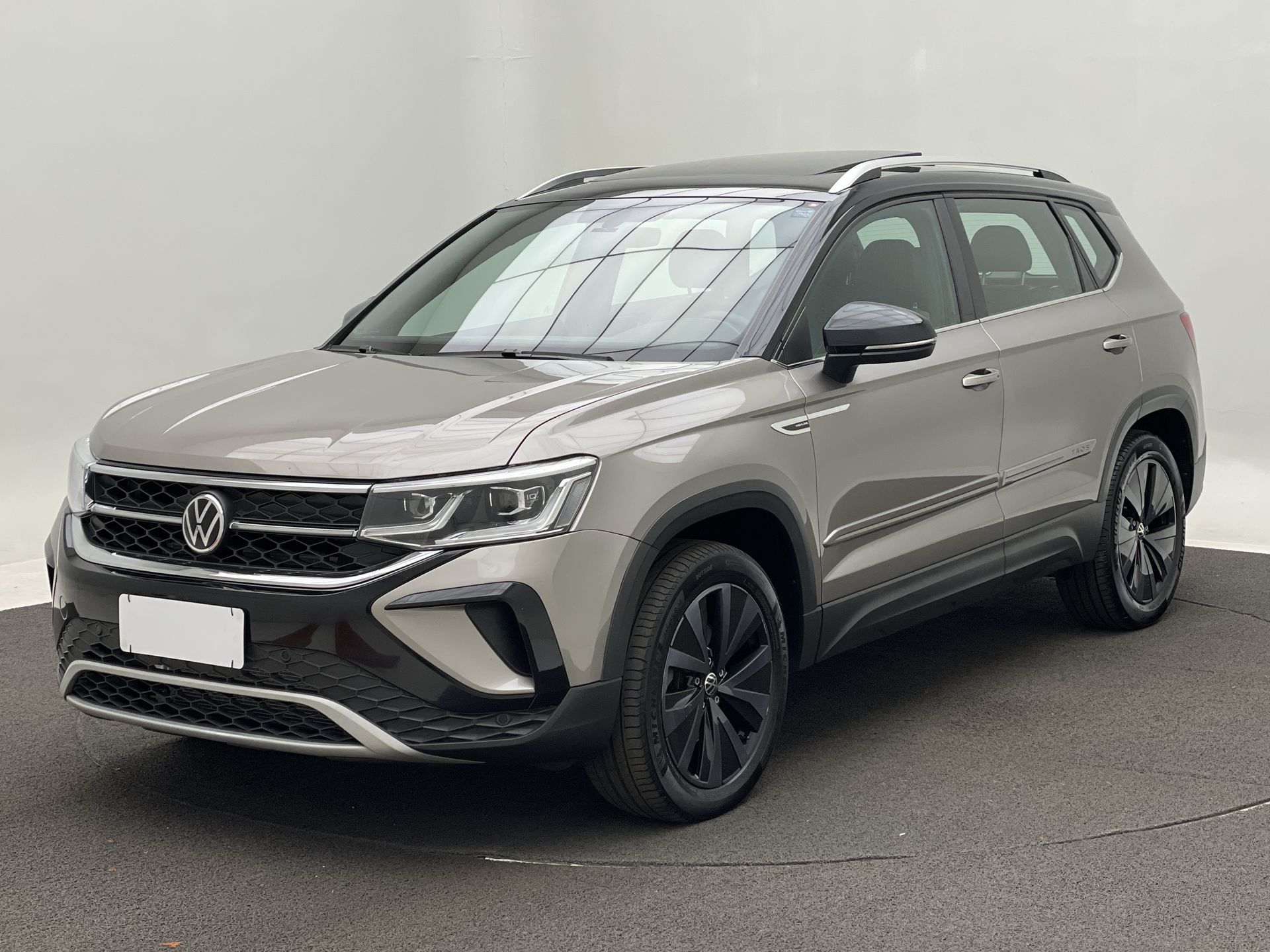 TAOS Highline 1.4 250 TSI Flex Aut.