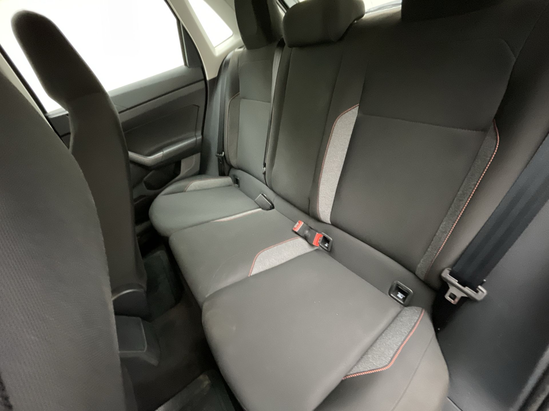 Polo Track 1.0 Flex 12V 5p