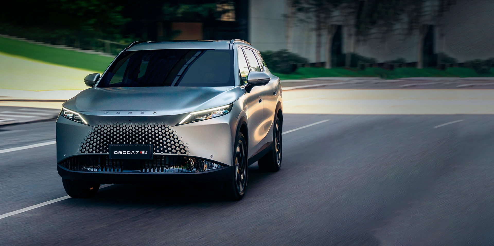 OMODA 7 PHEV