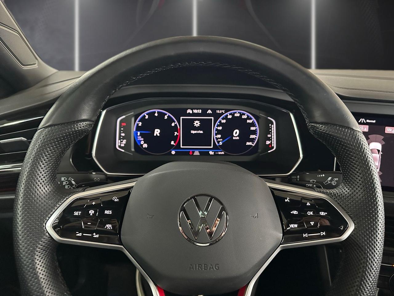 VW - Volkswagen-JETTA-JETTA GLI 350 TSI 2.0 16V 4p Aut.