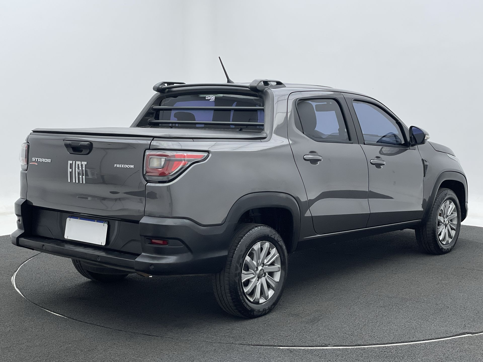 Fiat-STRADA-Strada Freedom 1.3 Flex 8V CD