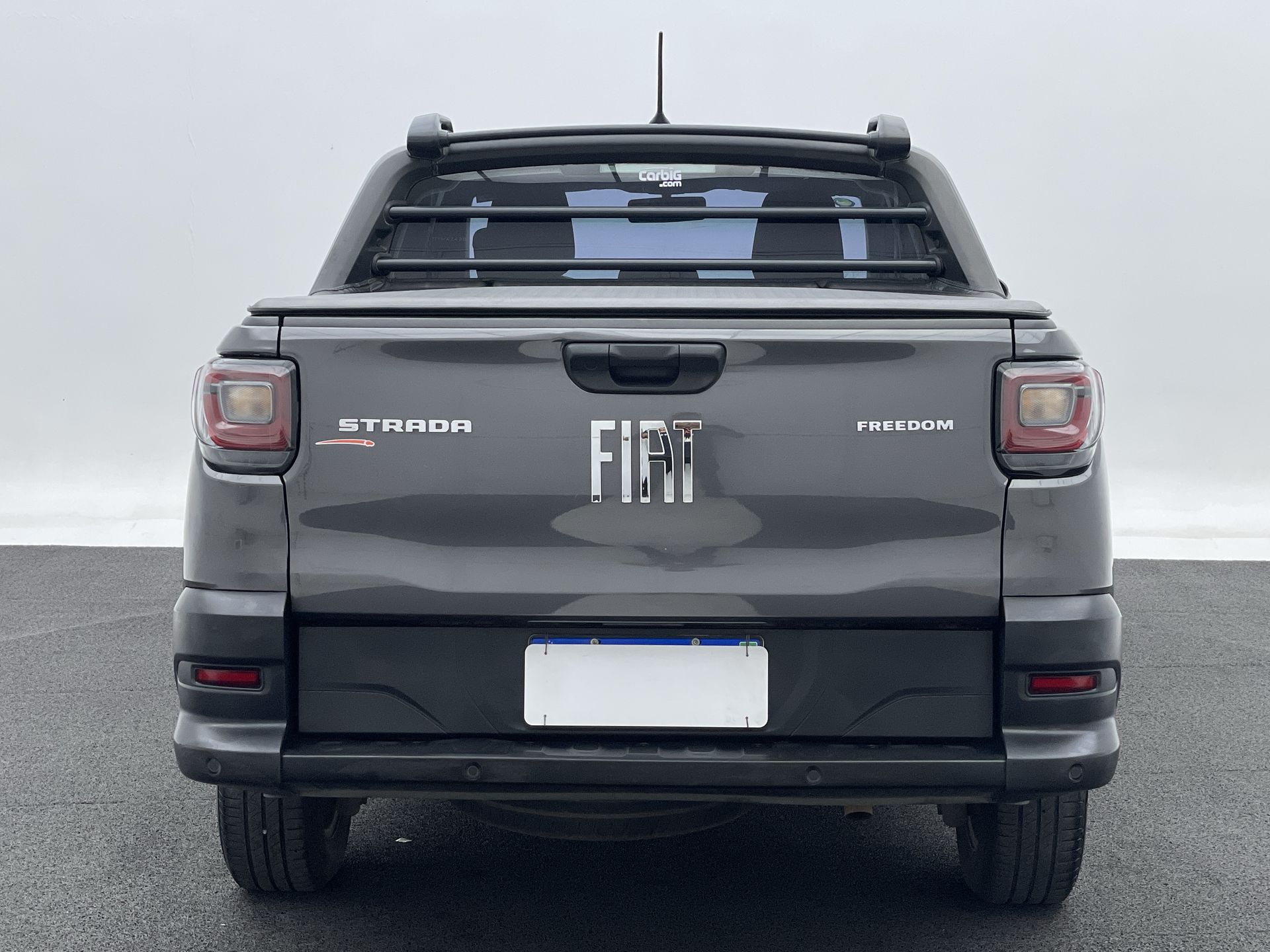 Fiat-STRADA-Strada Freedom 1.3 Flex 8V CD