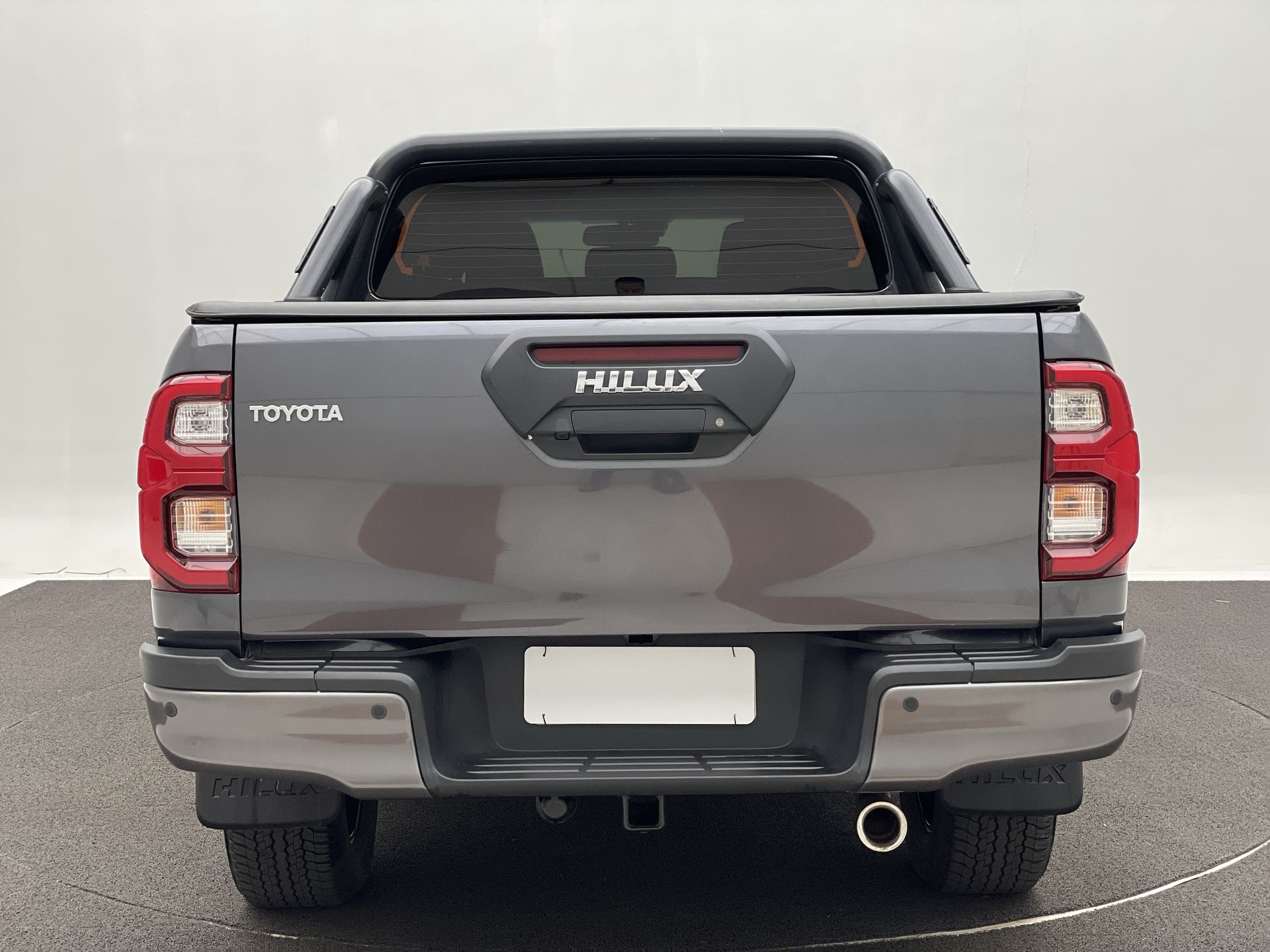 Toyota-HILUX-Hilux CD Conquest 4x4 2.8  Die.Aut