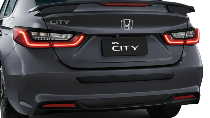 Protetor central de para-choque traseiro - New City Sedan