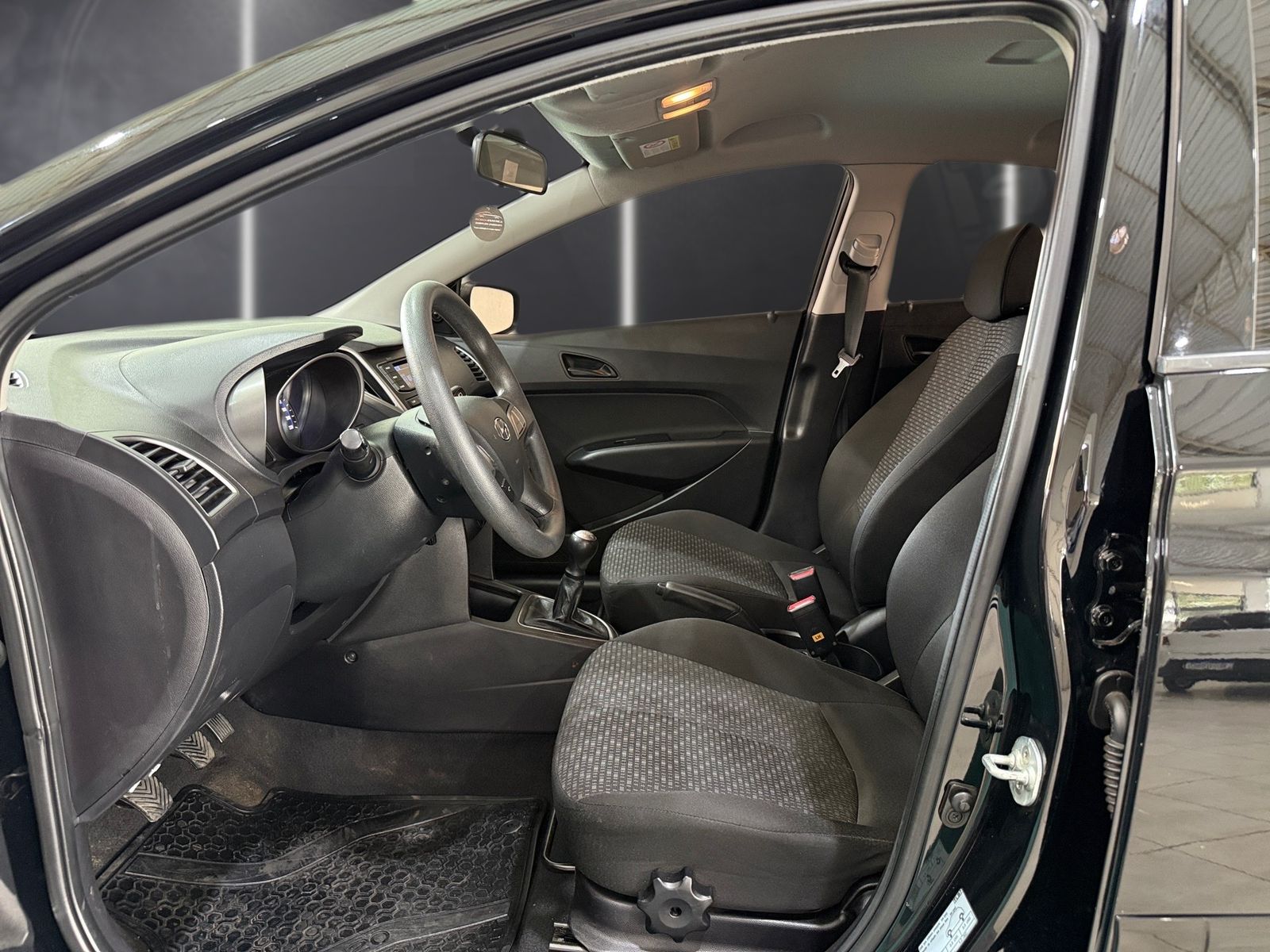 Hyundai-HB20-HB20 1.0M UNIQUE