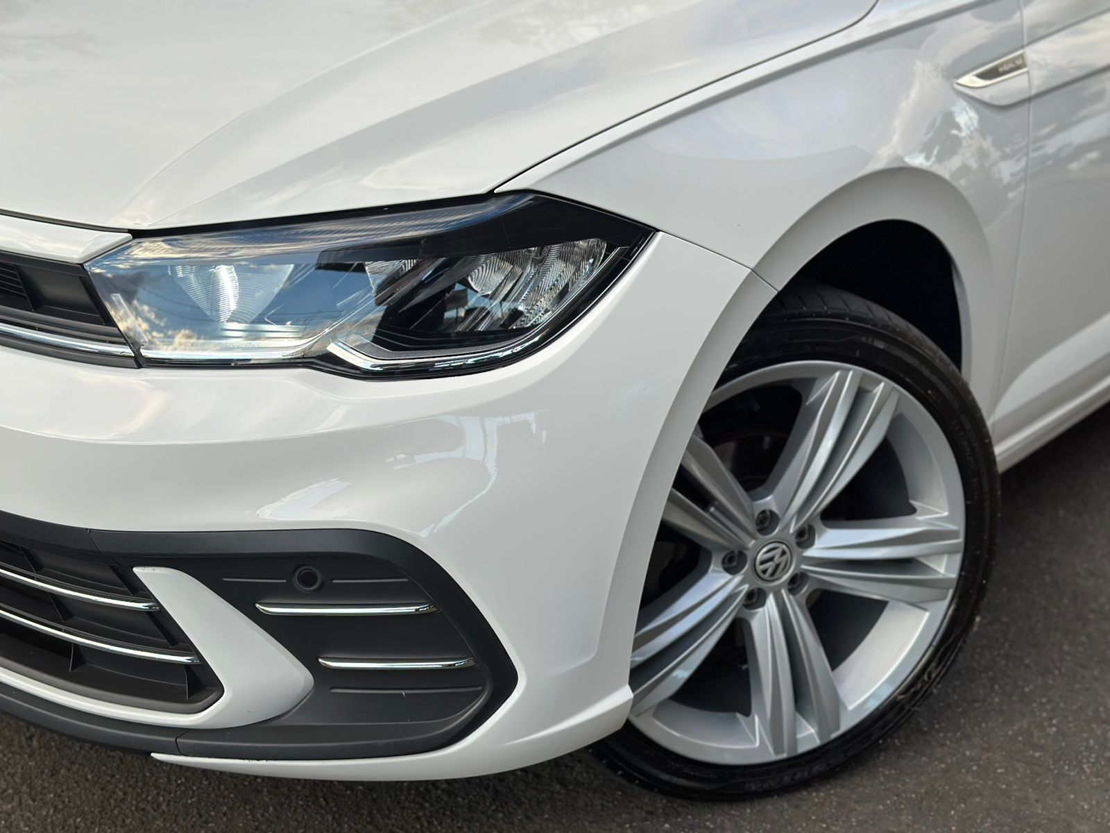 VW - Volkswagen-Polo-Polo Highline TSI 1.0 Flex 12V Aut.