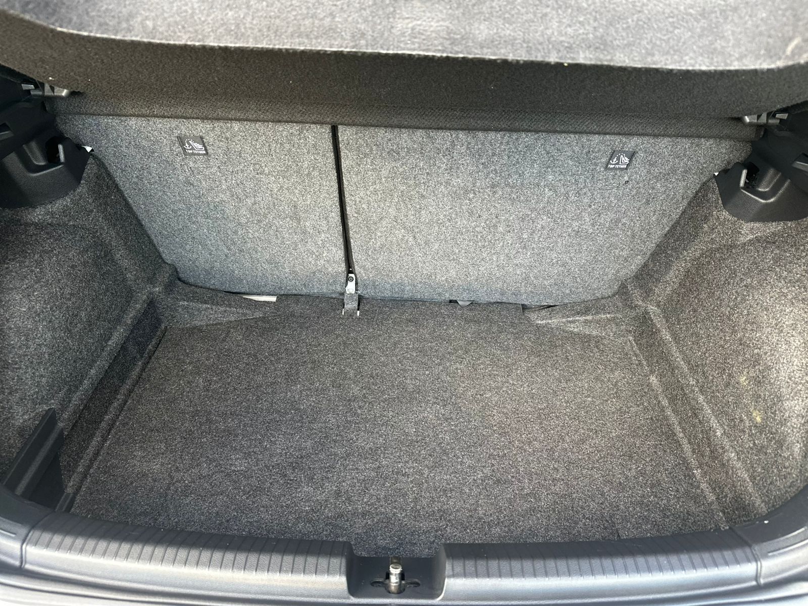 VW - Volkswagen-Polo-Polo Highline TSI 1.0 Flex 12V Aut.