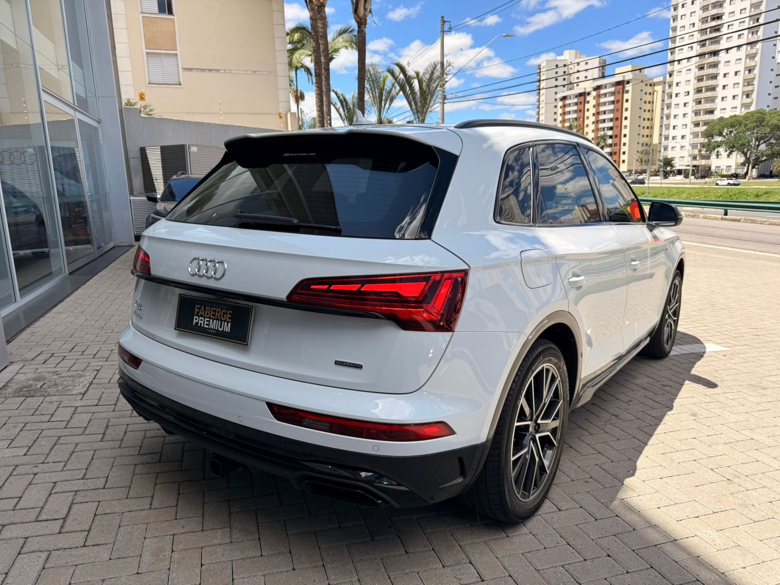 Audi-Q5-Q5 S-Line 2.0 TFSI Quattro S-tronic
