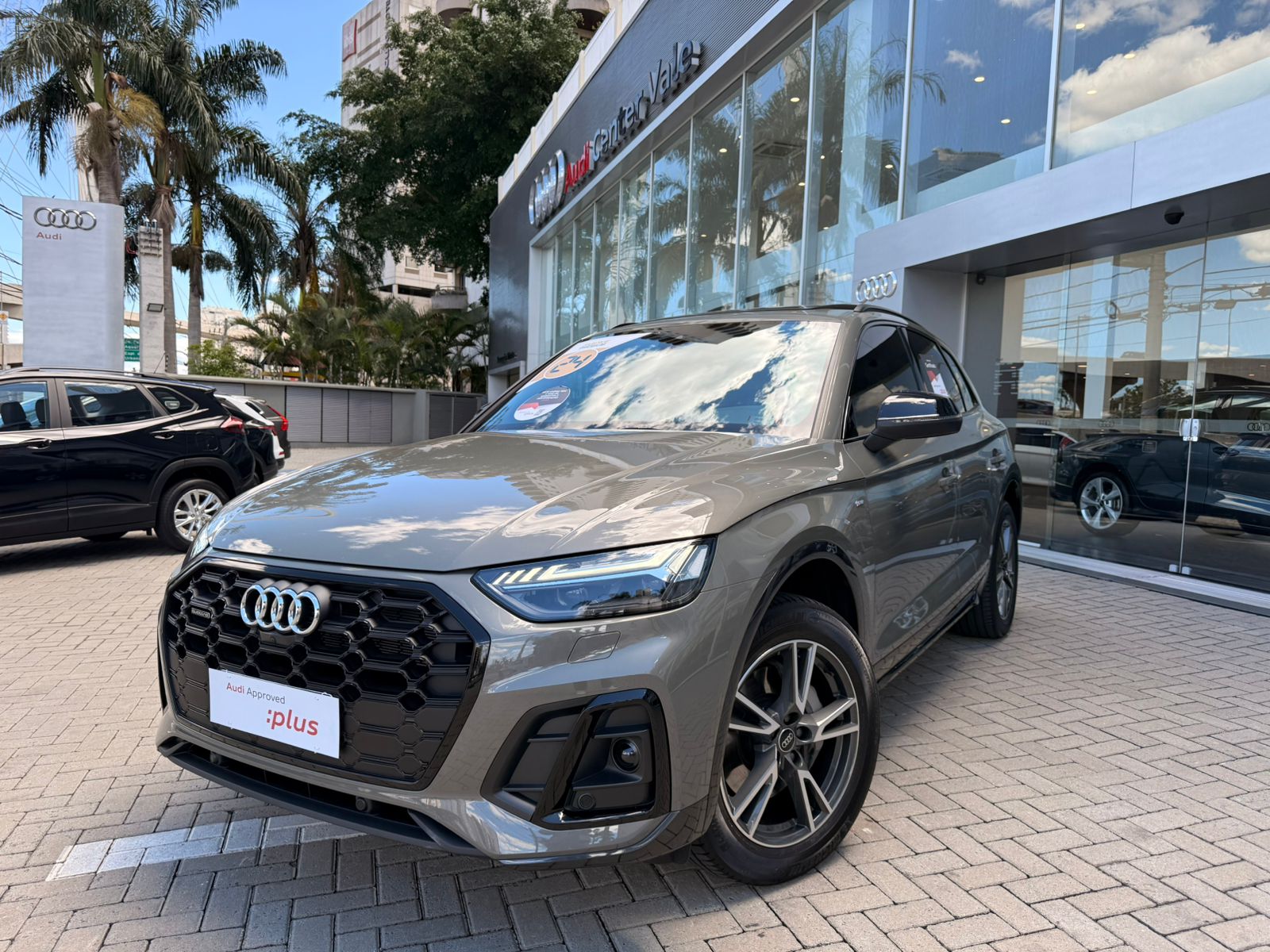 Audi-Q5-Q5 Performance 2.0 TFSIe S.Tr. Qt (Hib.)