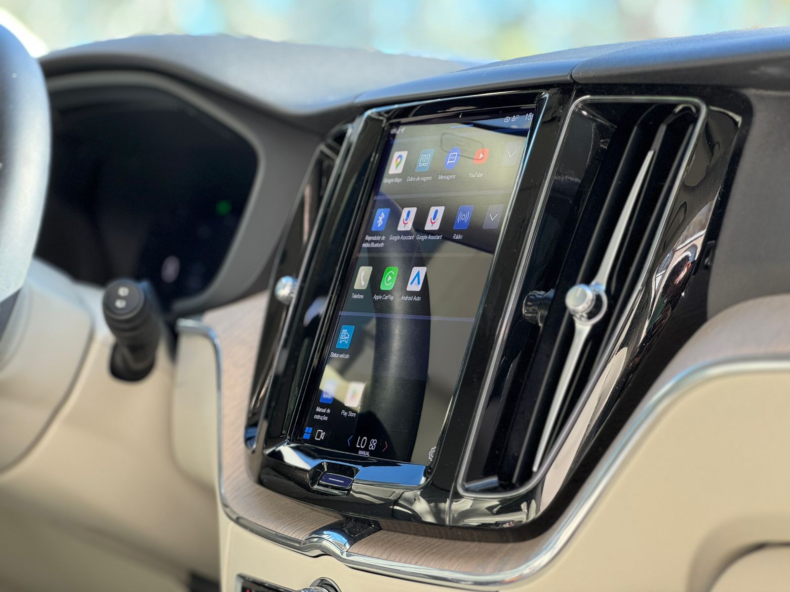 Volvo-XC 60-XC 60 T-8 Plus 2.0 AWD (Híbrido)