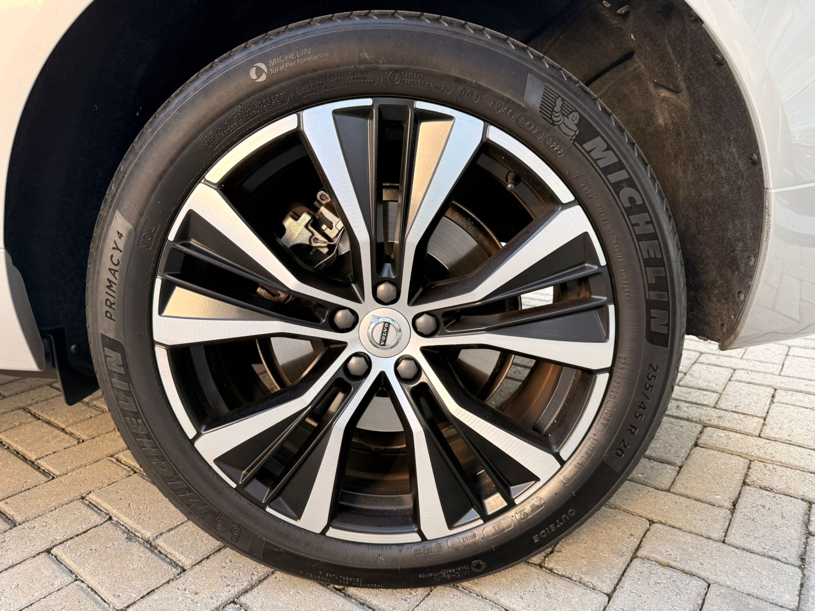 Volvo-XC 60-XC 60 T-8 Ultimate 2.0 AWD (Híbrido)