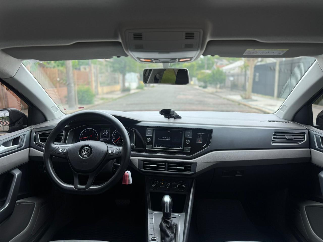 VW - Volkswagen-Polo-Polo Comfort. 200 TSI 1.0 Flex 12V Aut.