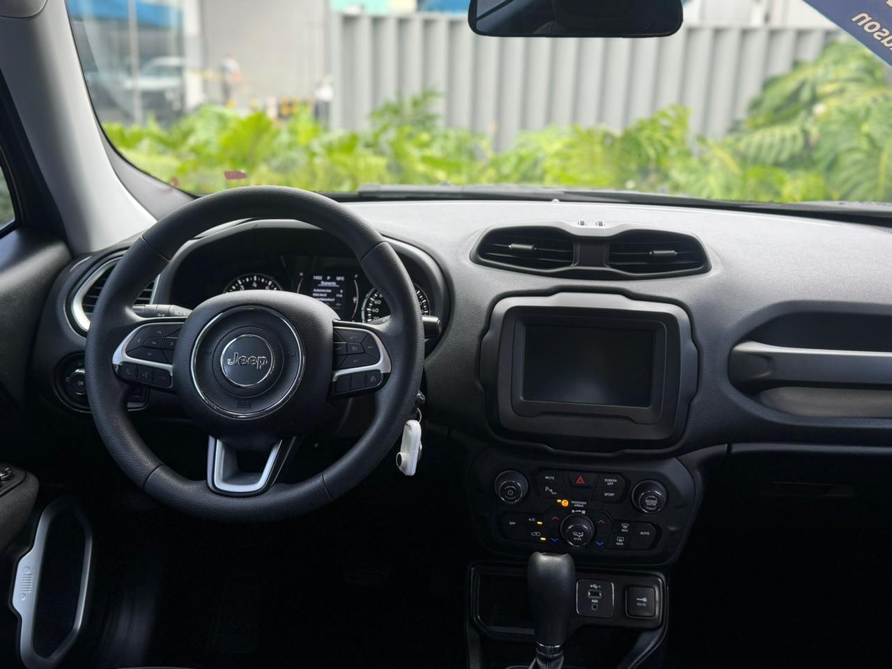 Jeep-RENEGADE-Renegade Sport 1.8 4x2 Flex 16V Aut.