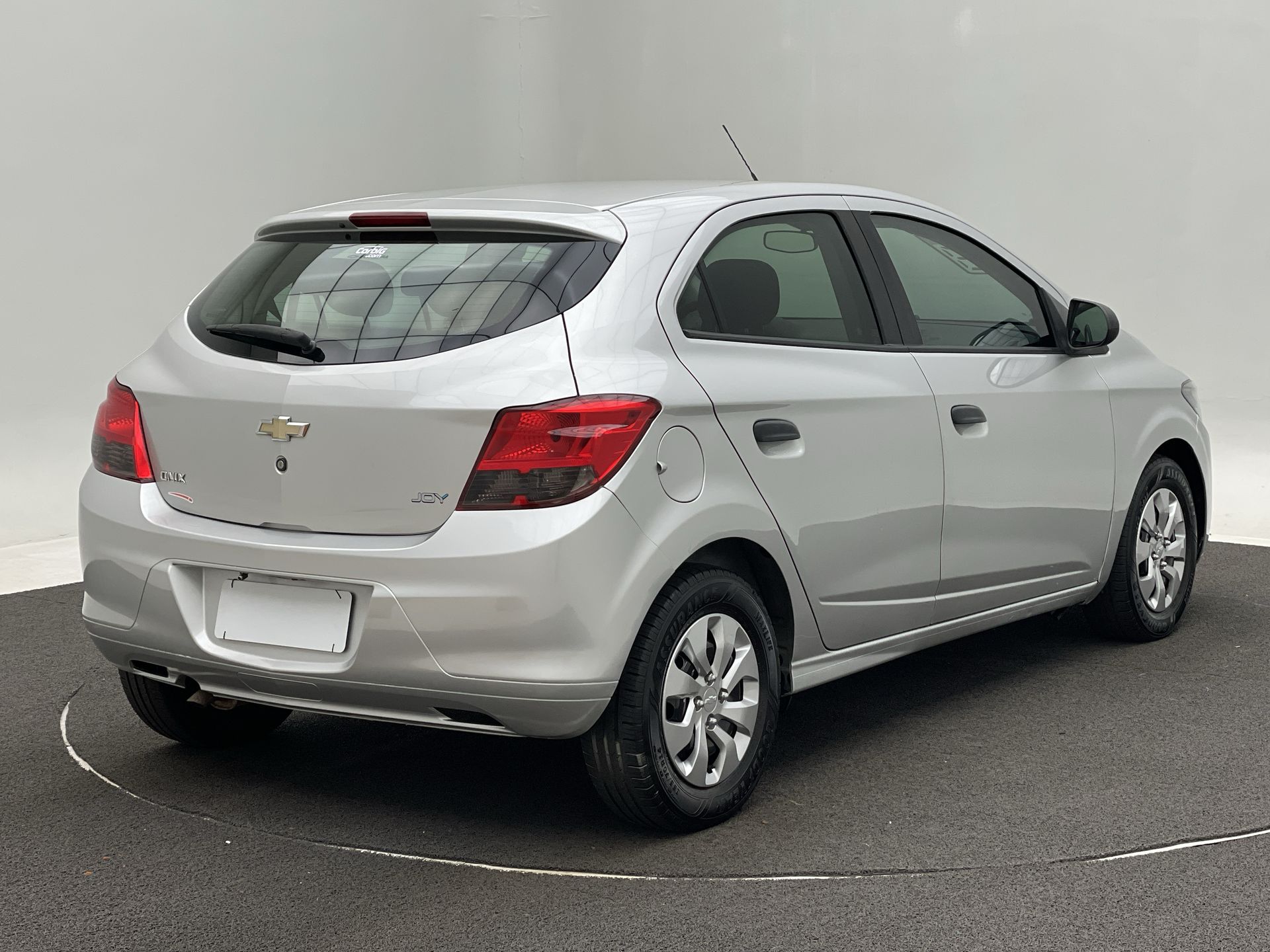 GM - Chevrolet-ONIX-ONIX HATCH Joy 1.0 8V Flex 5p Mec.