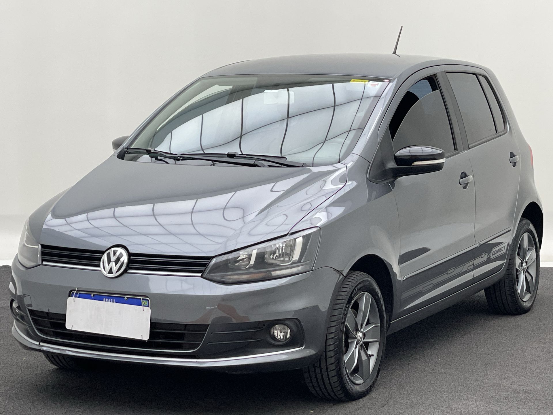 VW - Volkswagen-Fox-Fox Connect 1.6 Flex 8V 5p