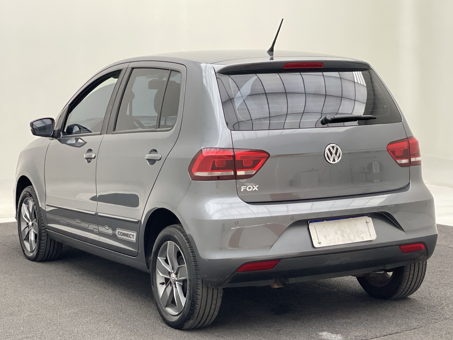 VW - Volkswagen-Fox-Fox Connect 1.6 Flex 8V 5p
