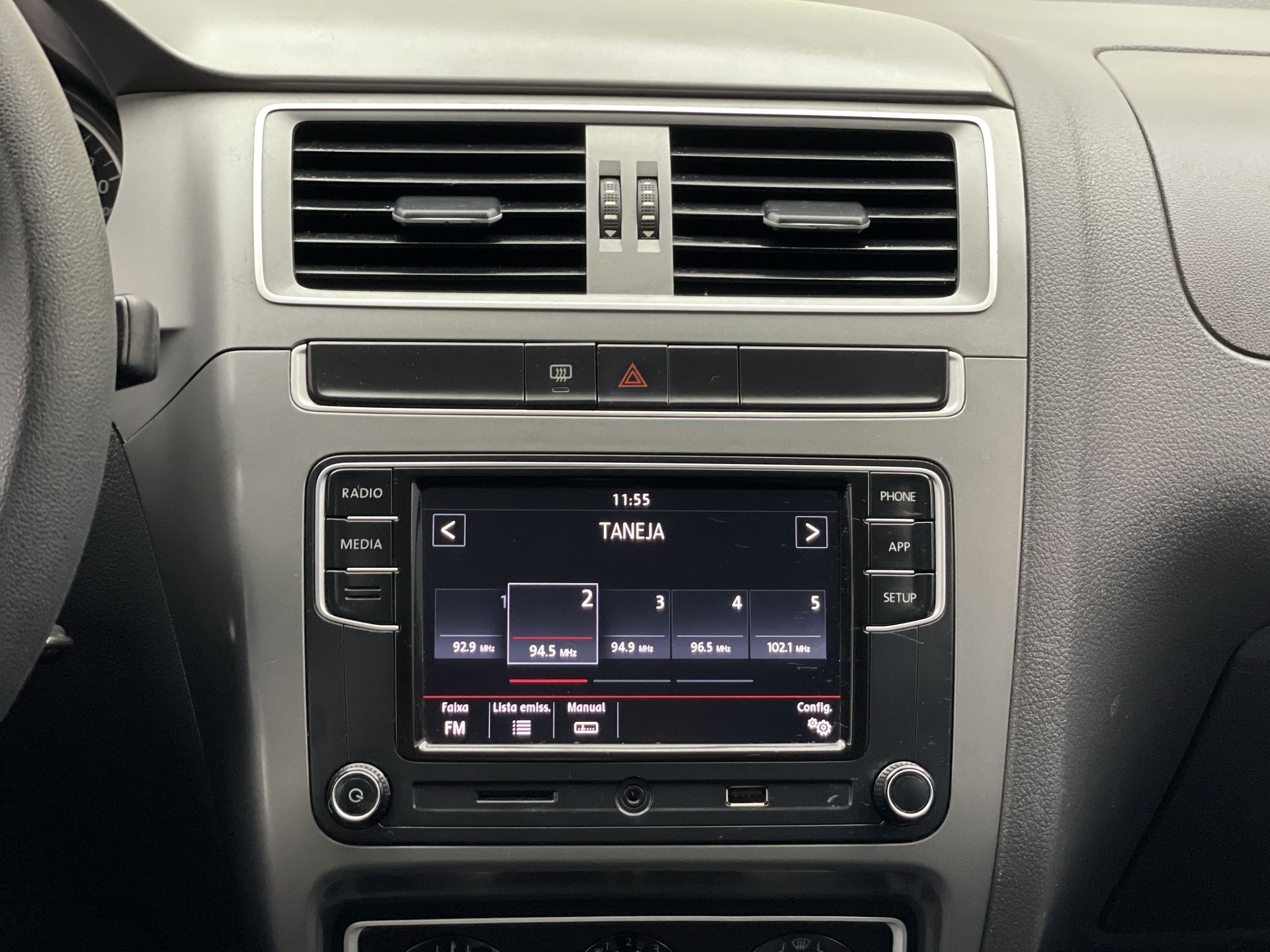 VW - Volkswagen-Fox-Fox Connect 1.6 Flex 8V 5p
