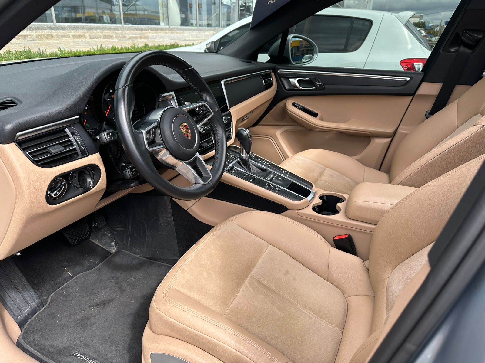 Porsche-MACAN-Macan 2.0 Turbo