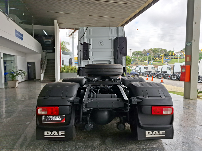 DAF-XF-XF FTS530 6x2 Space Cab (diesel)(E5)