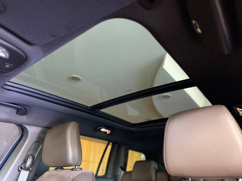 Jeep-COMMANDER-1.3 T270 TURBO FLEX OVERLAND AT6