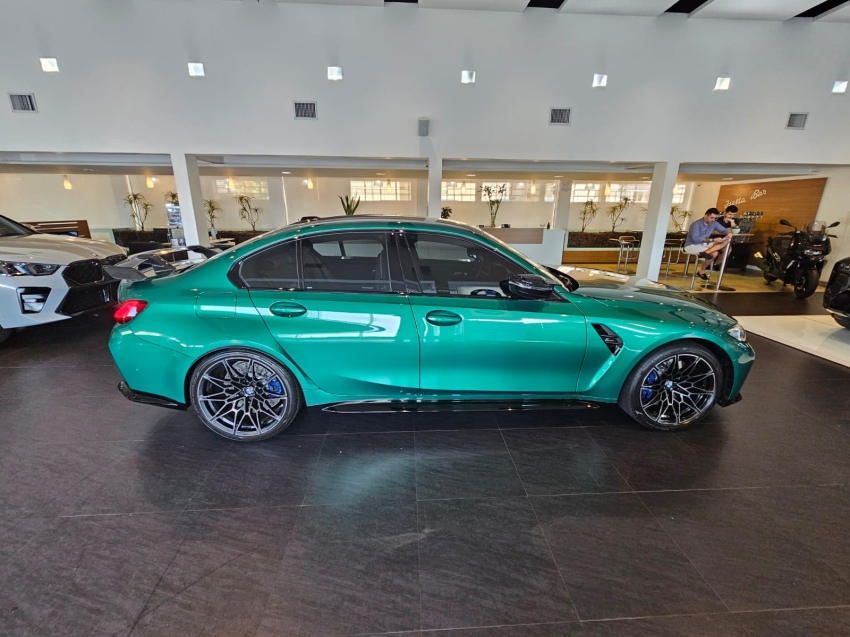BMW-M3-3.0 I6 TWINTURBO GASOLINA COMPETITION M STEPTRONIC