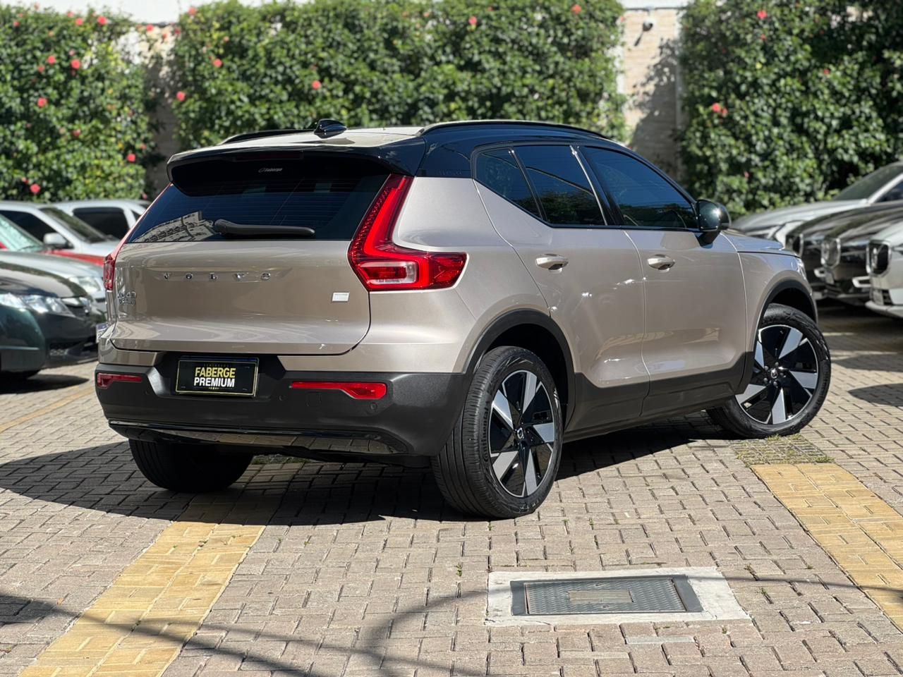 Volvo-XC 40-XC 40 Recharge Plus (Elétrico)