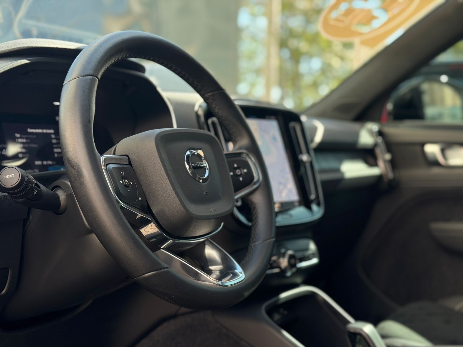 Volvo-XC 40-XC 40 Recharge Plus (Elétrico)