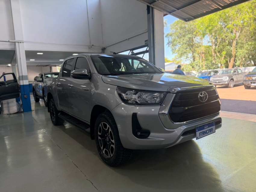 2.8 D-4D TURBO DIESEL CD SRV 4X4 AUTOMÁTICO