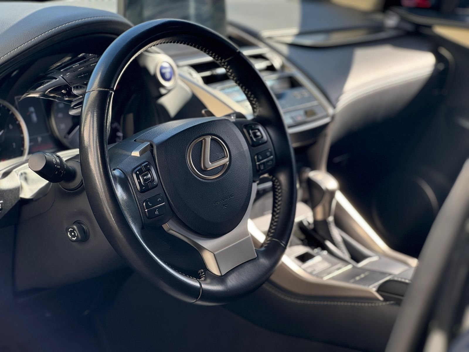 Lexus-NX-NX-300h Dynamic 2.5 16V Aut.(Hybrid)