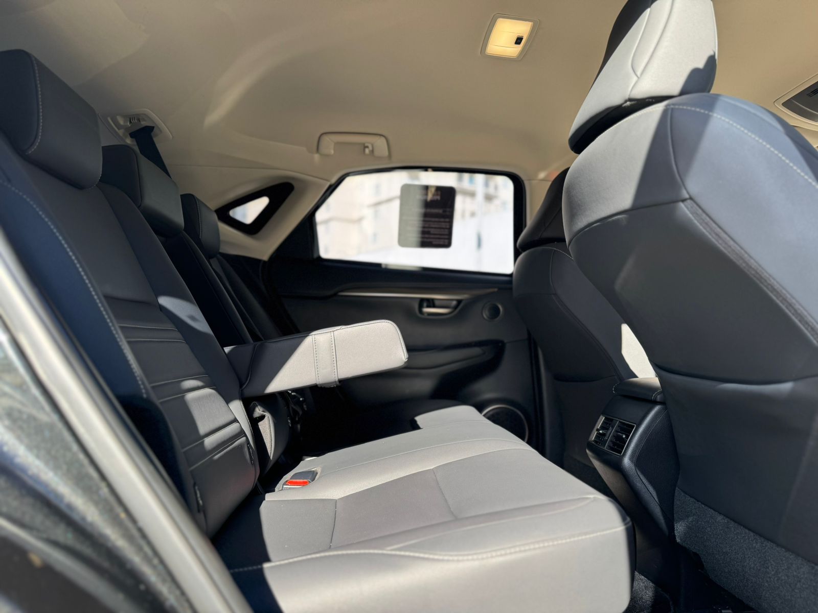 Lexus-NX-NX-300h Dynamic 2.5 16V Aut.(Hybrid)