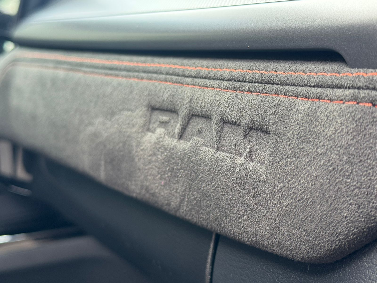 RAM-RAMPAGE-RAMPAGE REBEL HURR.4 2.0 TB CD 4X4 Aut.