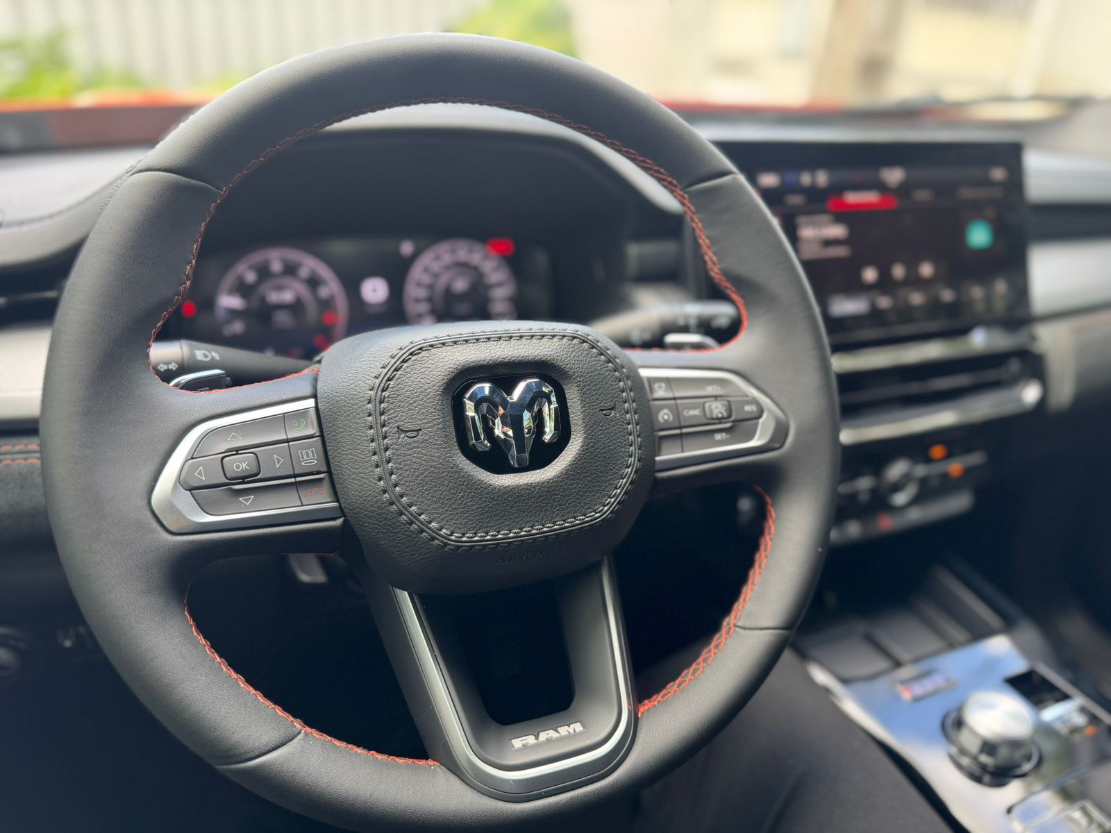 RAM-RAMPAGE-RAMPAGE REBEL HURR.4 2.0 TB CD 4X4 Aut.