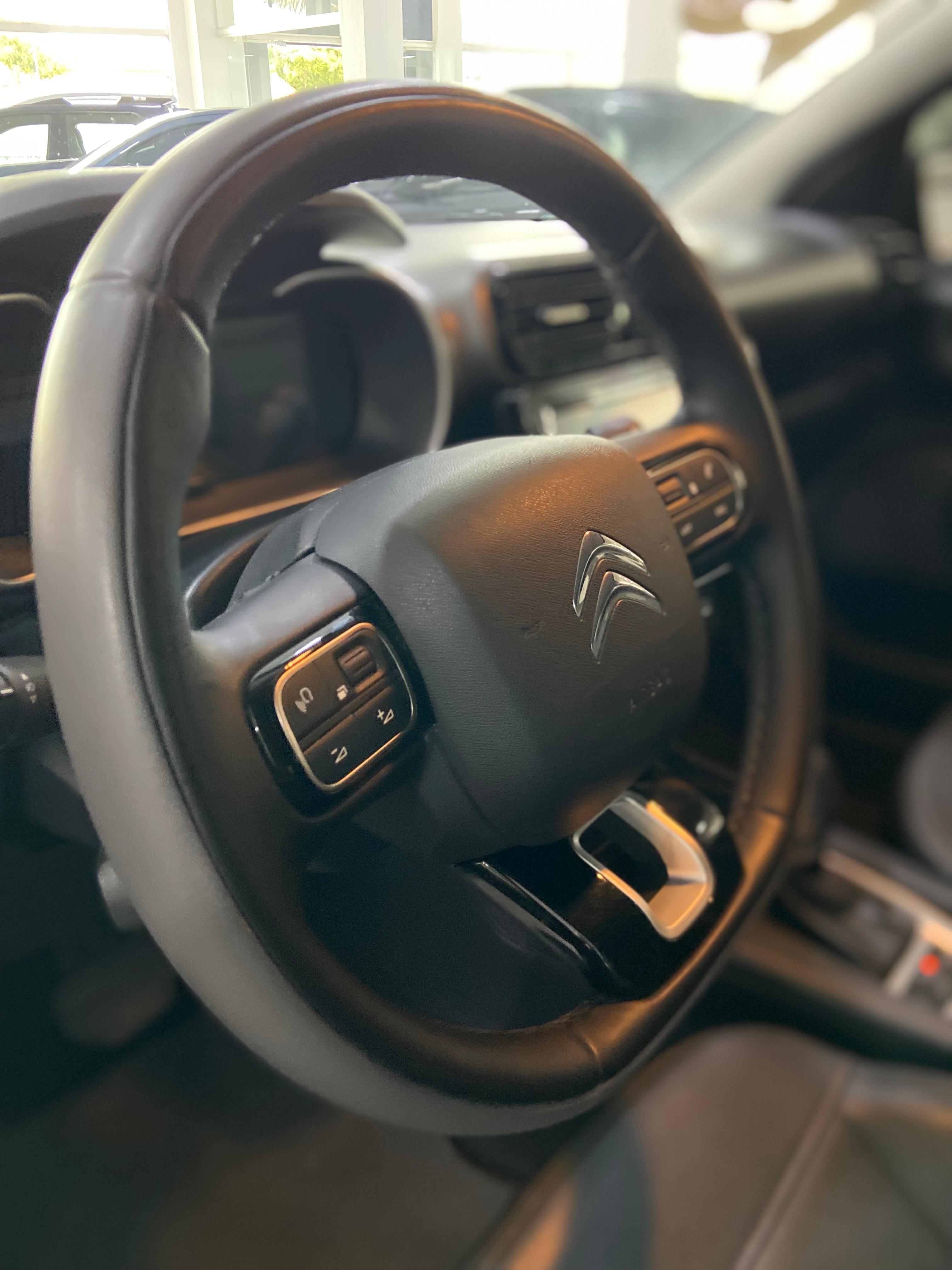 Citroën-C4 CACTUS-C4 CACTUS SHINE Pack 1.6 Turbo Flex Aut.