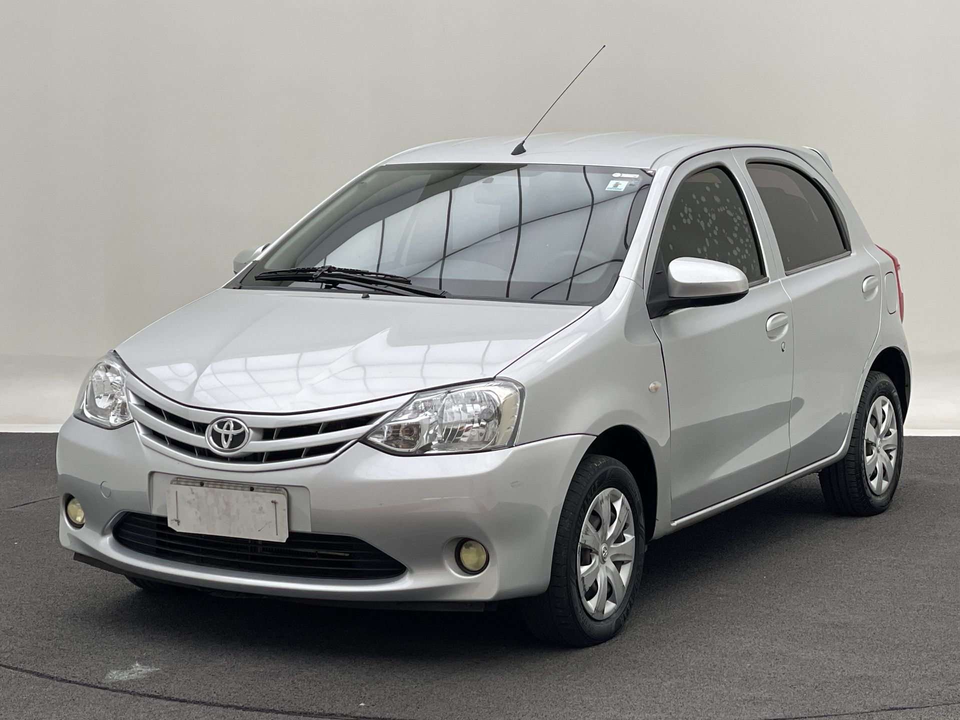 Toyota-ETIOS-ETIOS X  1.3 Flex 16V 5p Mec.