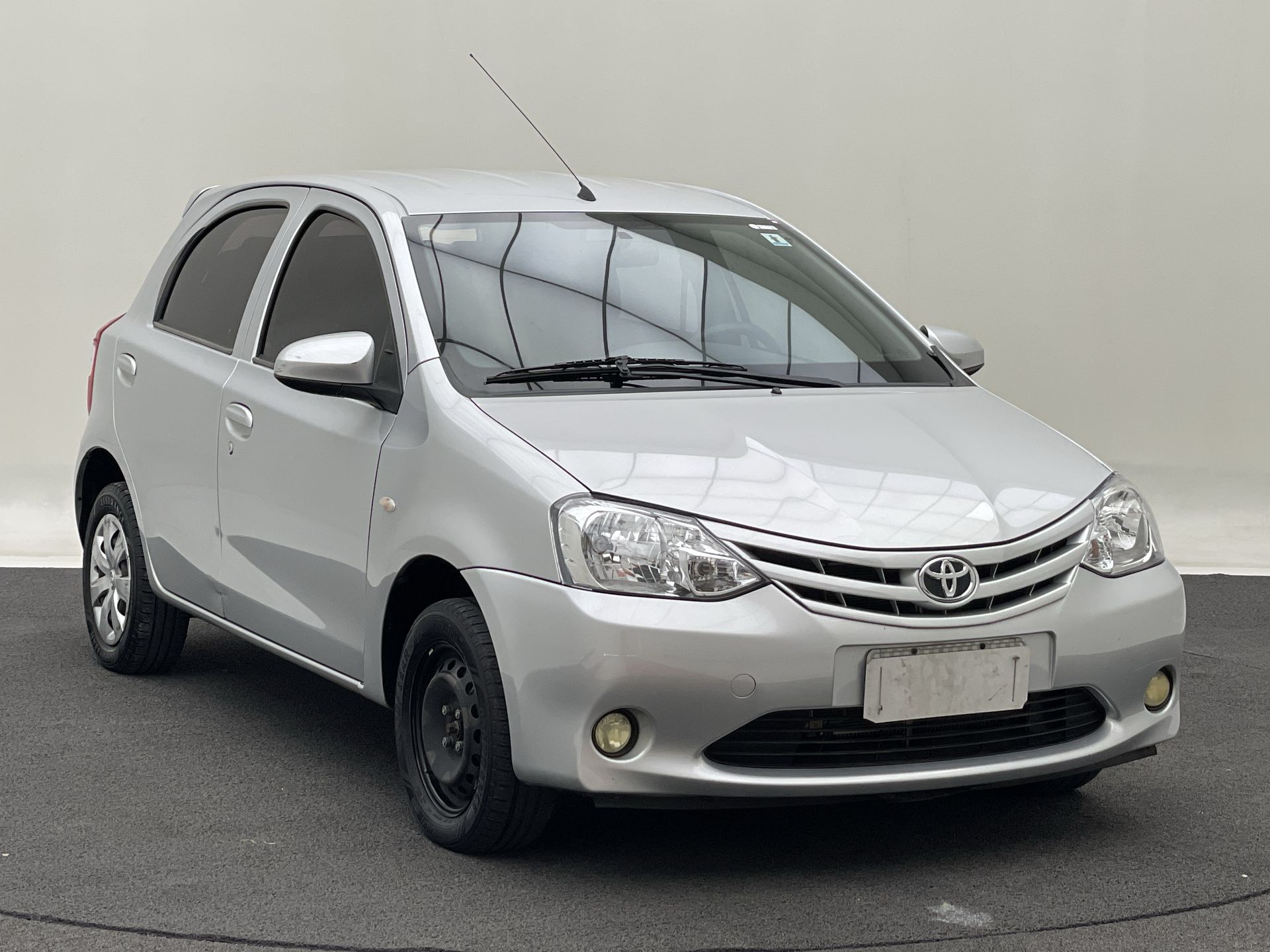 Toyota-ETIOS-ETIOS X  1.3 Flex 16V 5p Mec.