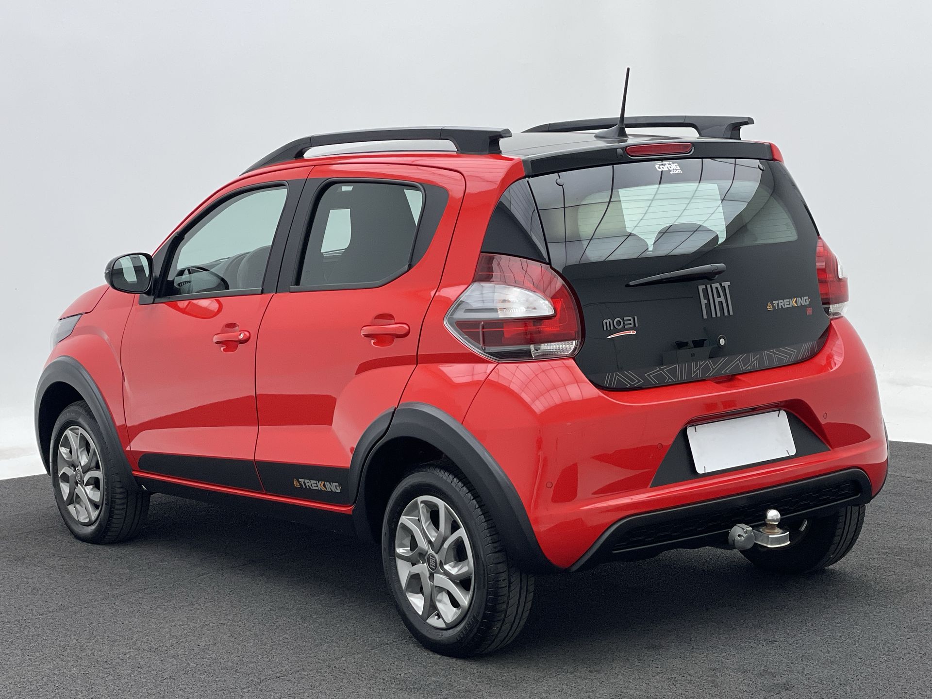 Fiat-MOBI-MOBI TREKKING 1.0 Flex 5p.