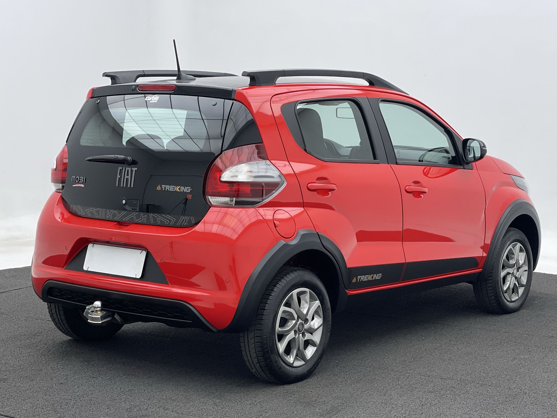 Fiat-MOBI-MOBI TREKKING 1.0 Flex 5p.