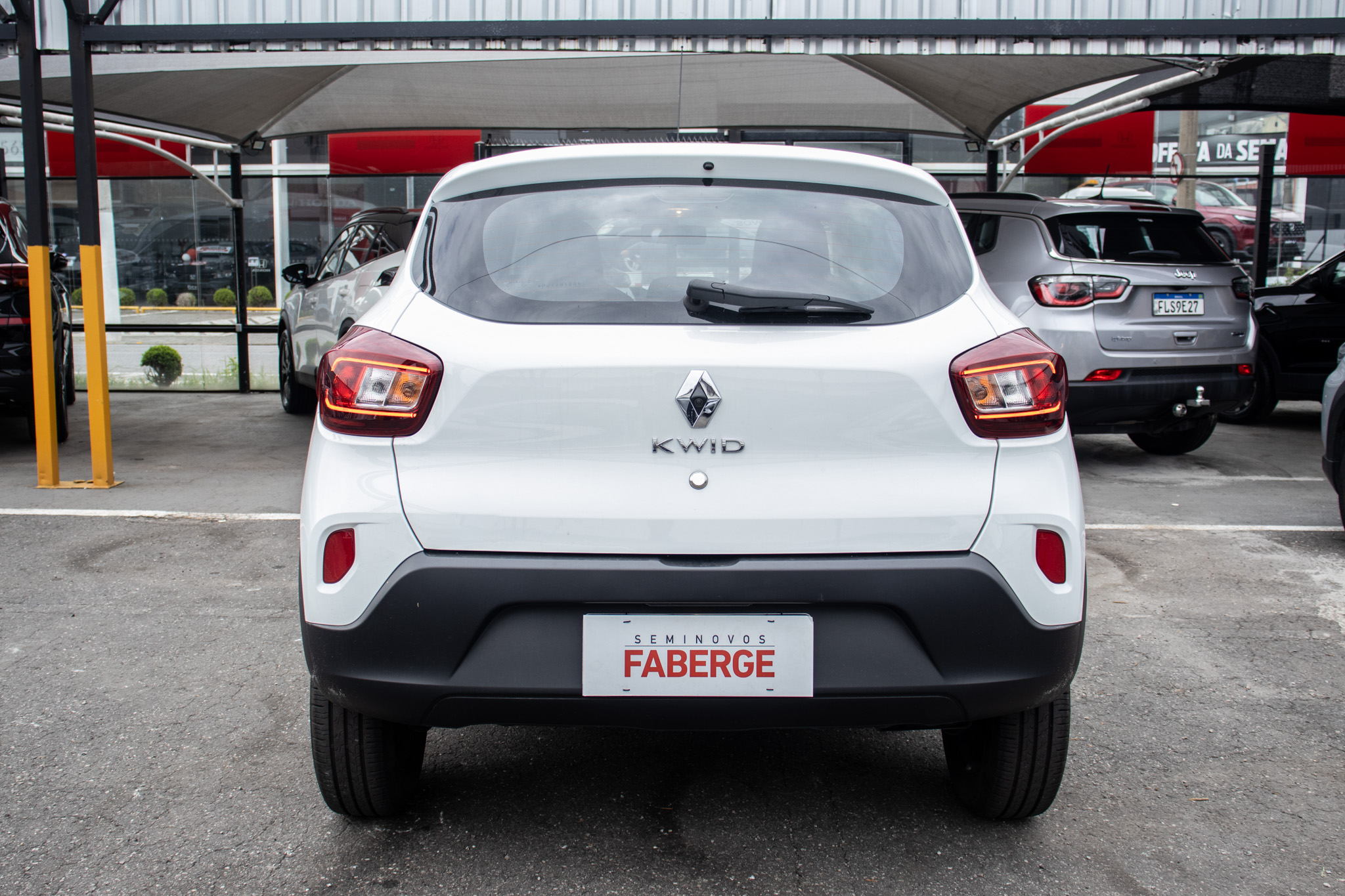 Renault-KWID-KWID Intense 1.0 Flex 12V 5p Mec.