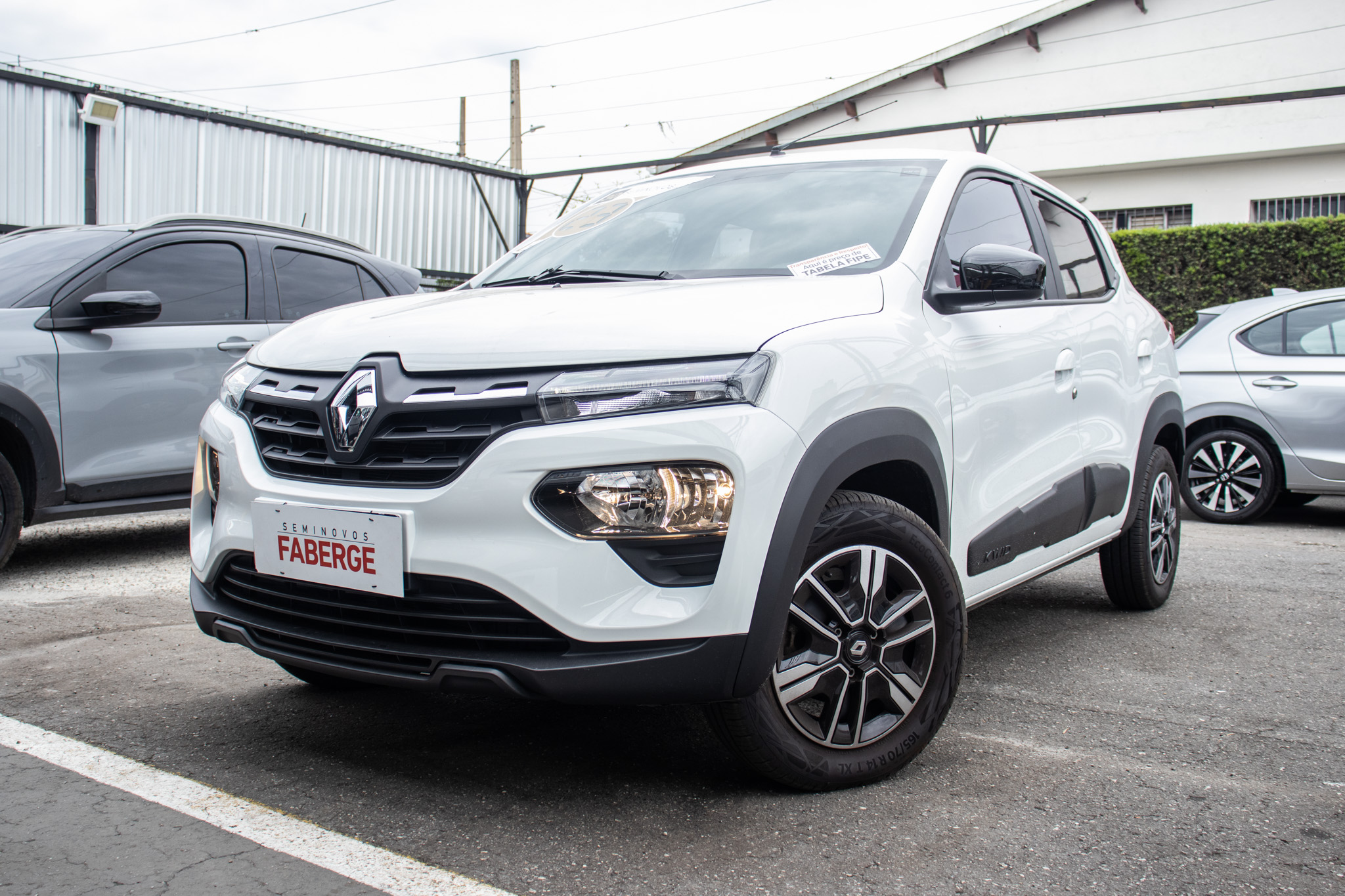 Renault-KWID-KWID Intense 1.0 Flex 12V 5p Mec.