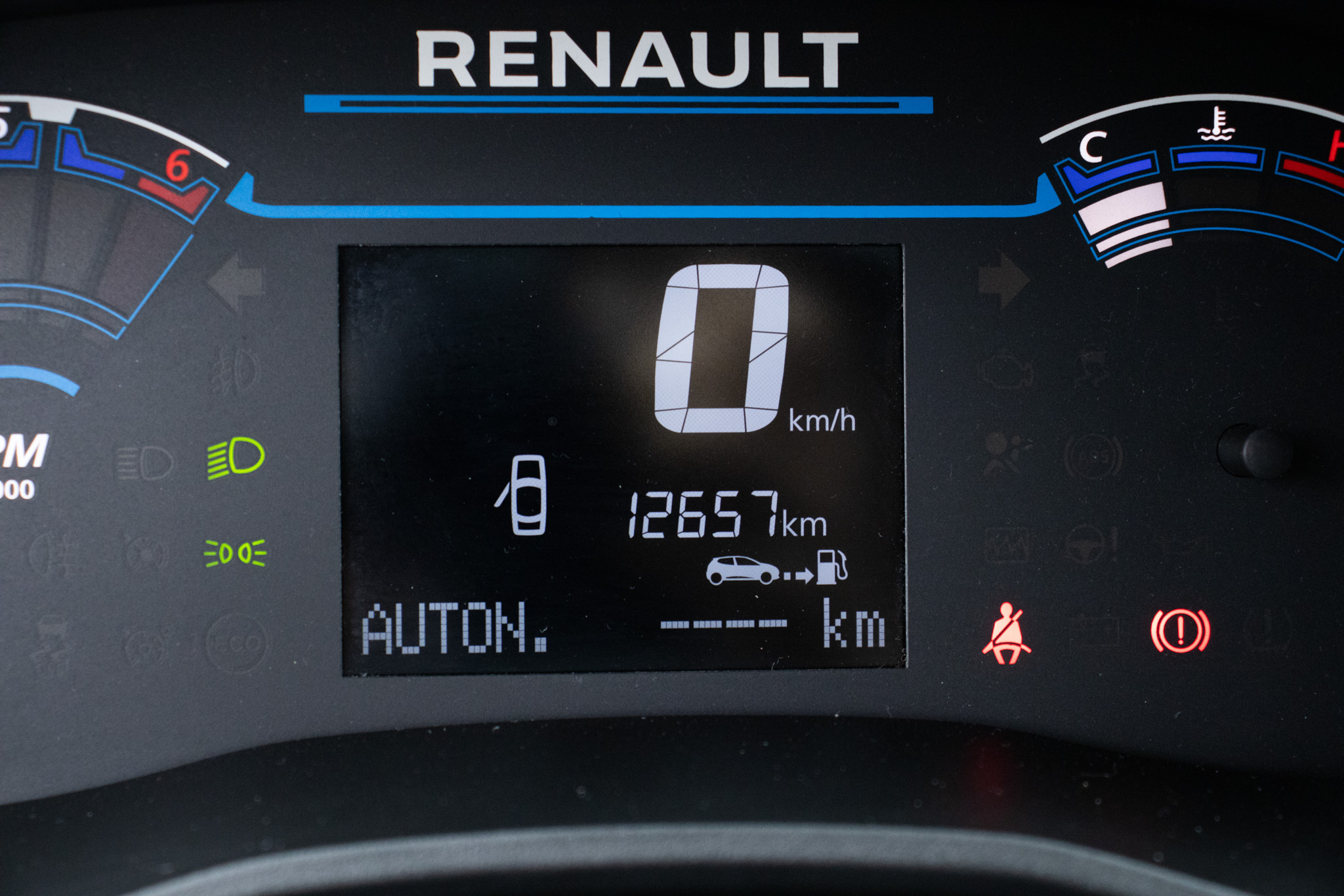 Renault-KWID-KWID Intense 1.0 Flex 12V 5p Mec.