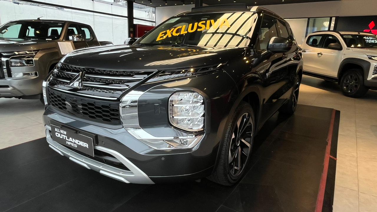 OUTLANDER 2.0 16V 4x4 Aut. (Híbrido)