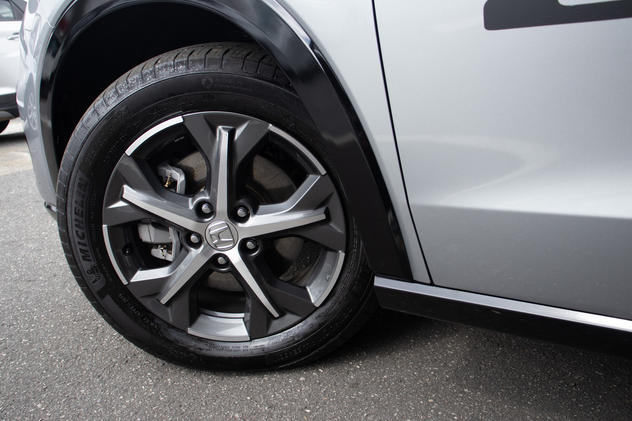 Honda-ZR-V-ZR-V Touring 2.0 16V 5p Aut.