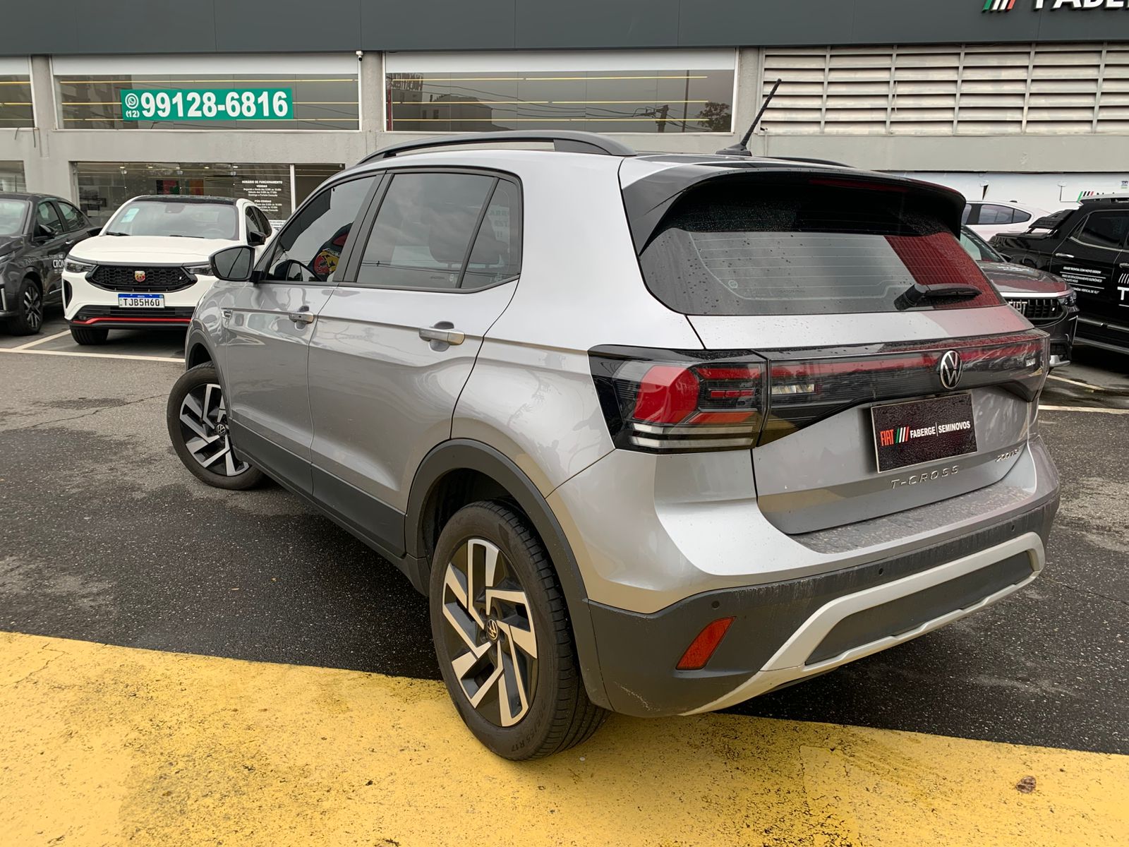 VW - Volkswagen-T-Cross-T-Cross Comfor. 200 TSI 1.0 Flex 5p Aut.