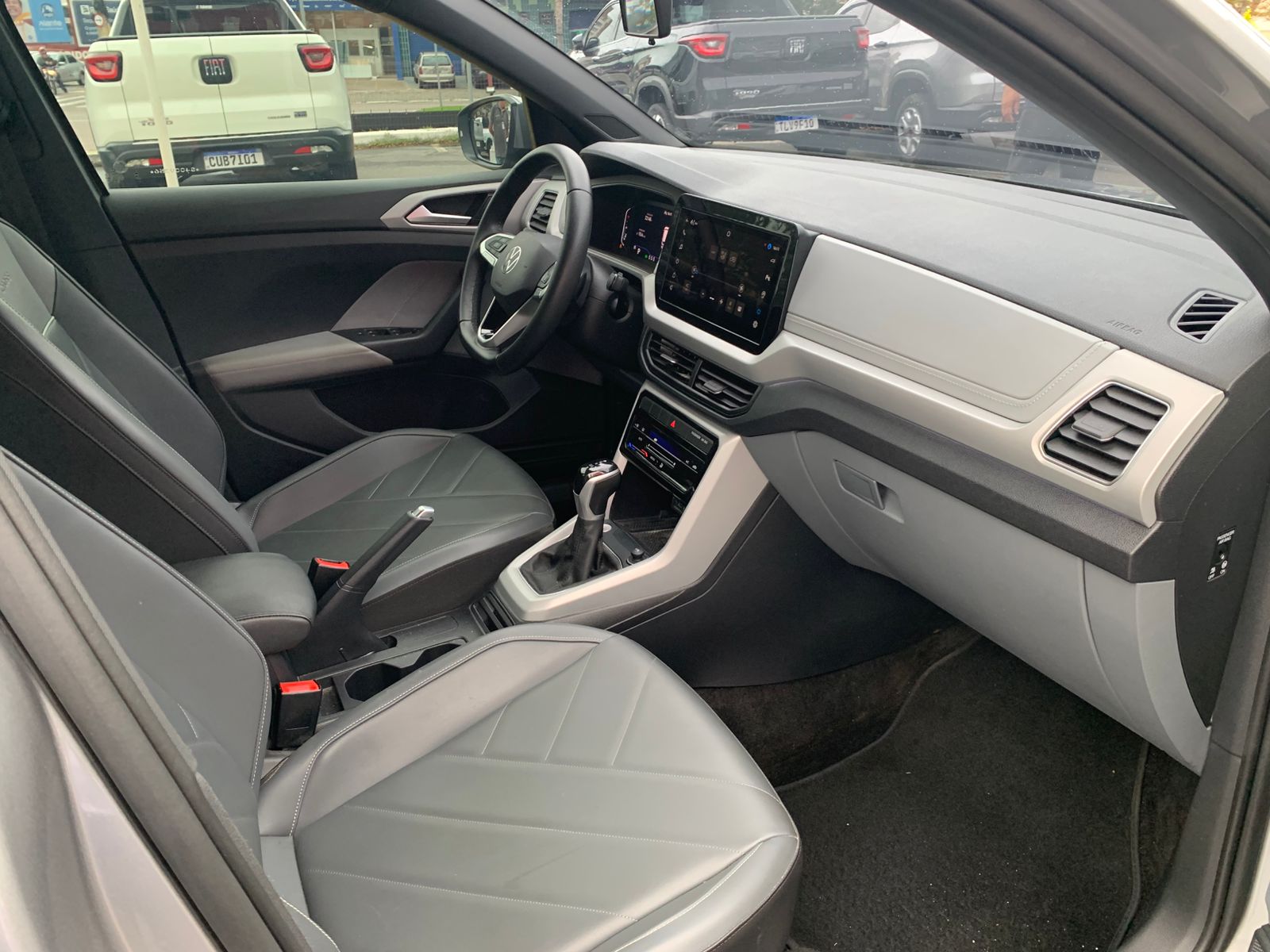 VW - Volkswagen-T-Cross-T-Cross Comfor. 200 TSI 1.0 Flex 5p Aut.