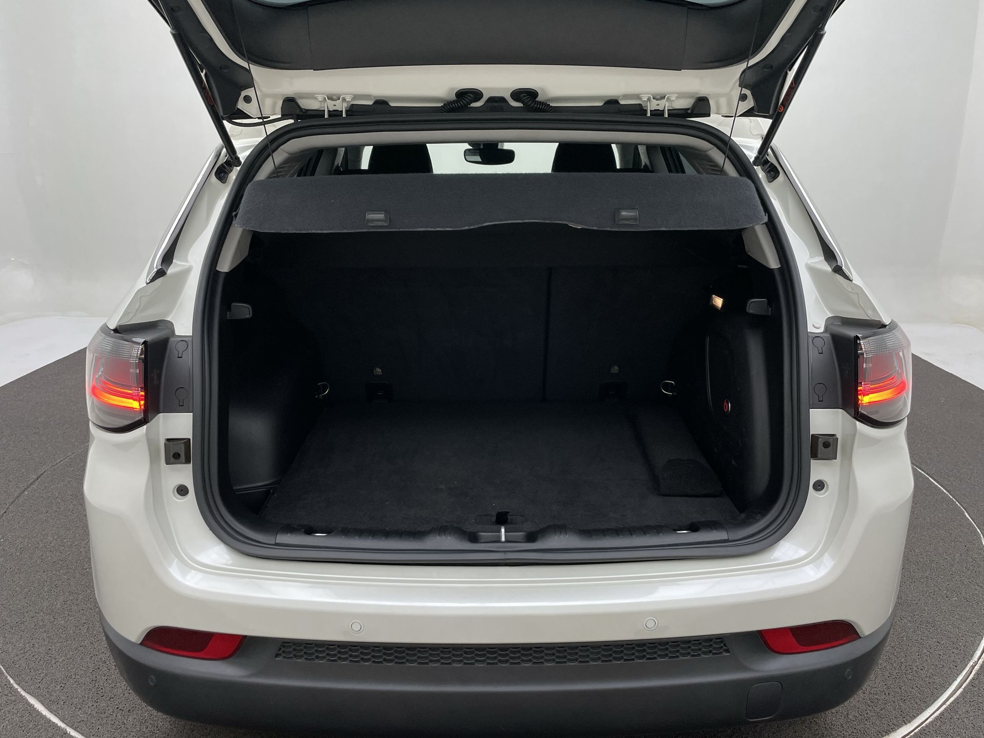 Jeep-COMPASS-COMPASS LONG. T270 1.3 TB 4x2 Flex Aut.