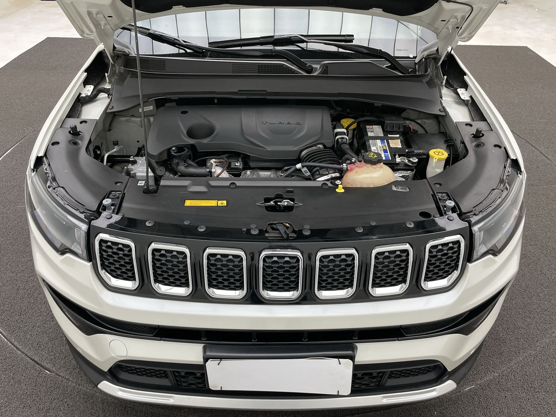 Jeep-COMPASS-COMPASS LONG. T270 1.3 TB 4x2 Flex Aut.