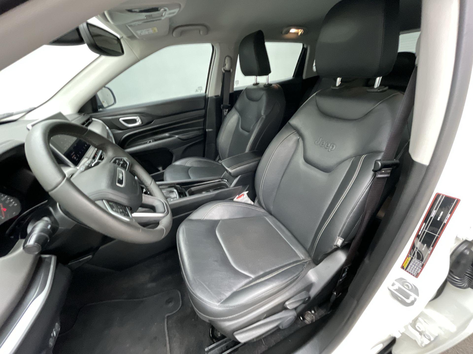 Jeep-COMPASS-COMPASS LONG. T270 1.3 TB 4x2 Flex Aut.