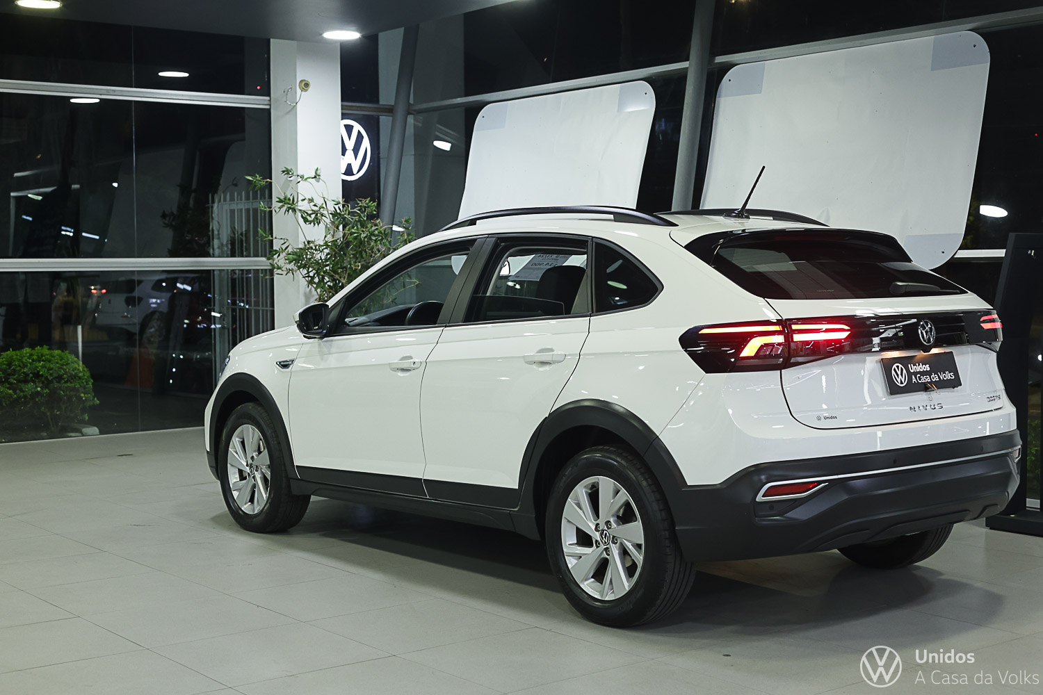 VW - Volkswagen-Nivus-Nivus Comfortline 1.0 200 TSI Flex Aut.