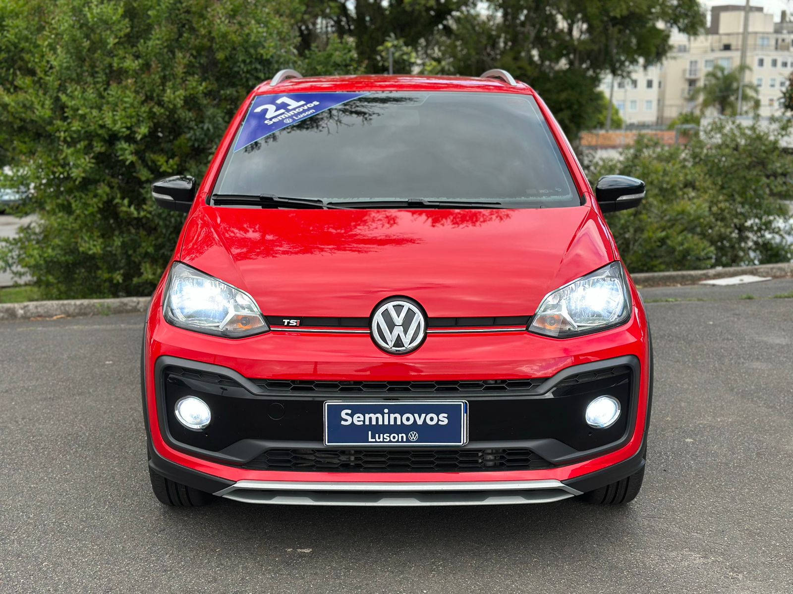 VW - Volkswagen-up!-up! Xtreme 1.0 TSI Total Flex 12V 5p